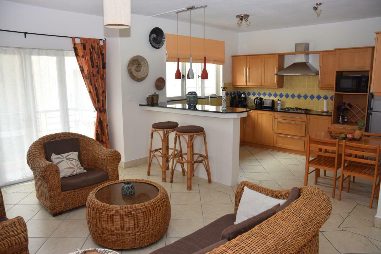 Richland Villas Flic-en-Flacq Екстериор снимка